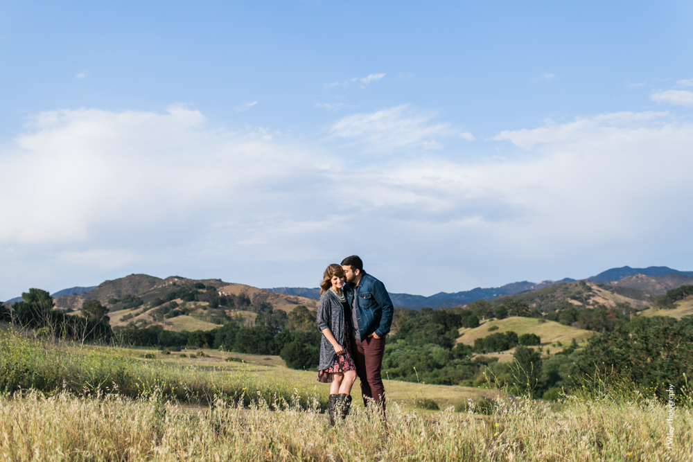 malibu engagement photography los angeles wedding photographer candid indie field mountains wildflowers-1095
