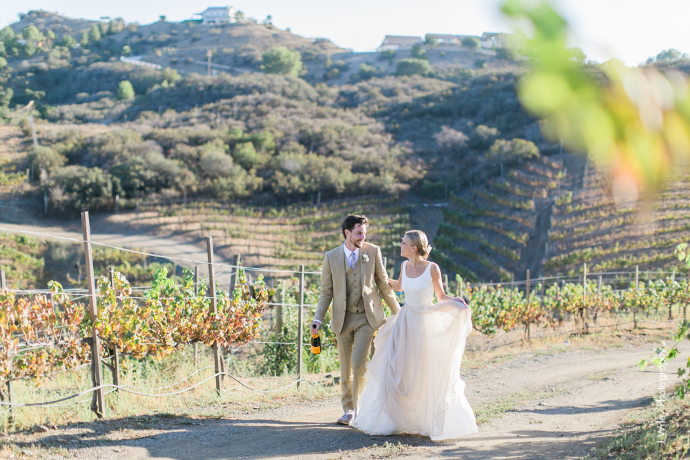 j wiley rustic whimiscal saddlerock ranch vineyard wedding malibu neutral gold mountains-1260