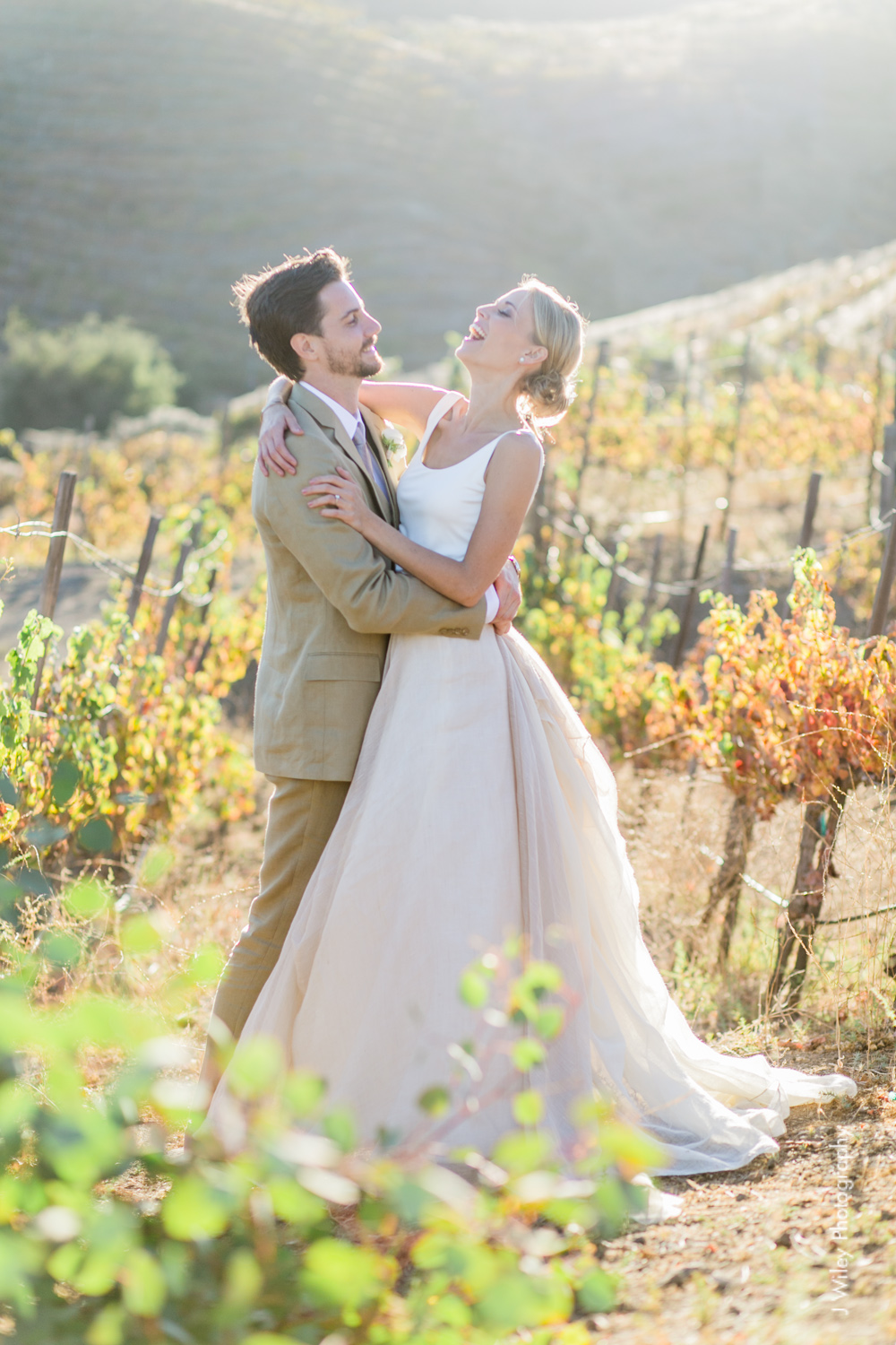 j wiley rustic whimiscal saddlerock ranch vineyard wedding malibu neutral gold mountains-1314