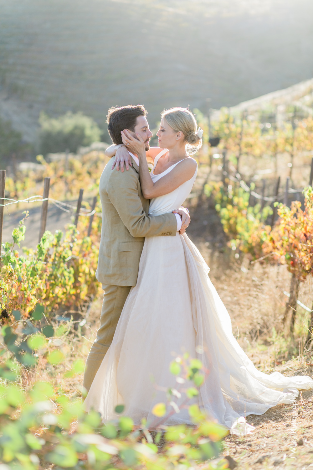 j wiley rustic whimiscal saddlerock ranch vineyard wedding malibu neutral gold mountains-1317